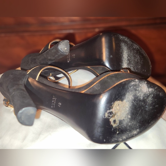 GUCCI BLACK AND GOLD TRIM STRAPPY STILETTO SANDALS 40 (10) - Picture 12 of 16